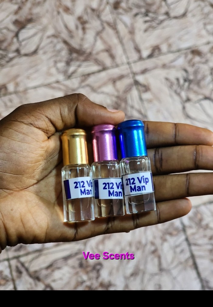 Vanilla oil perfume